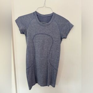 Lululemon sparkle blue swiftly tech